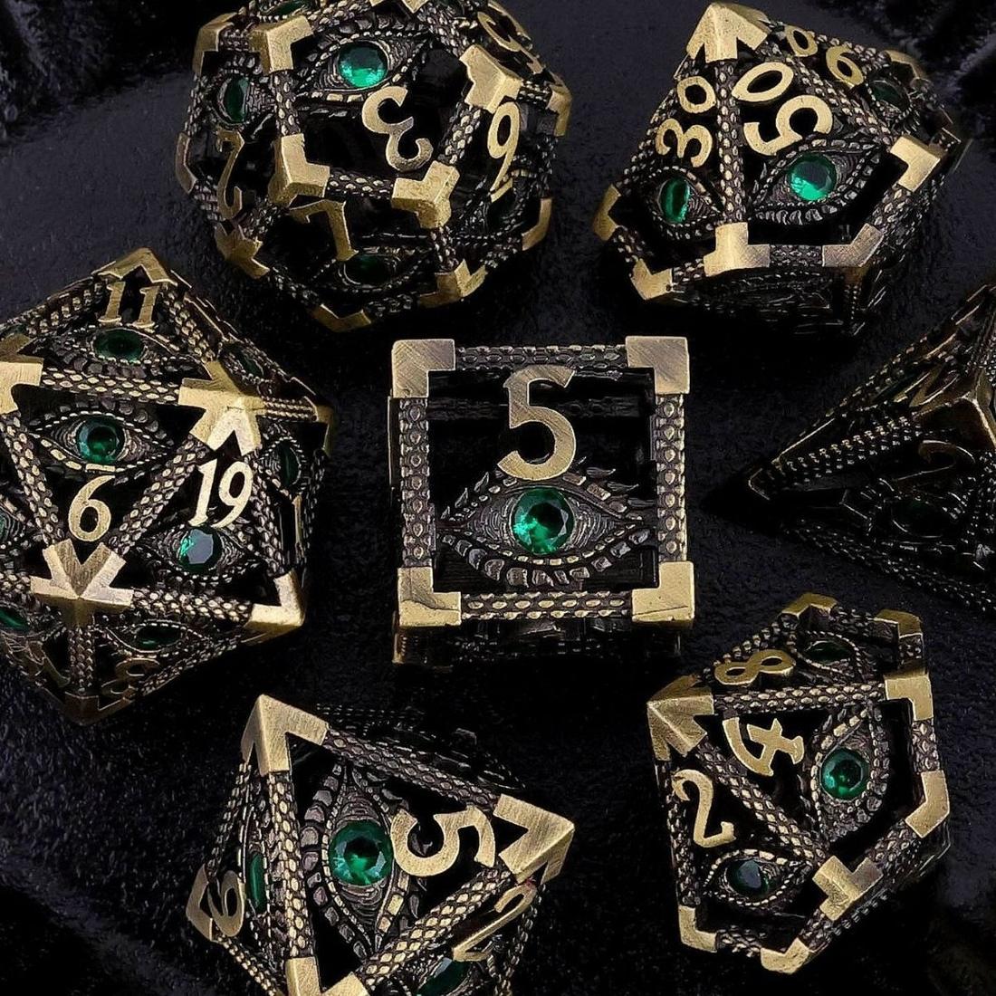 Hollow Mystic Eye Metal Dice Set detail 5