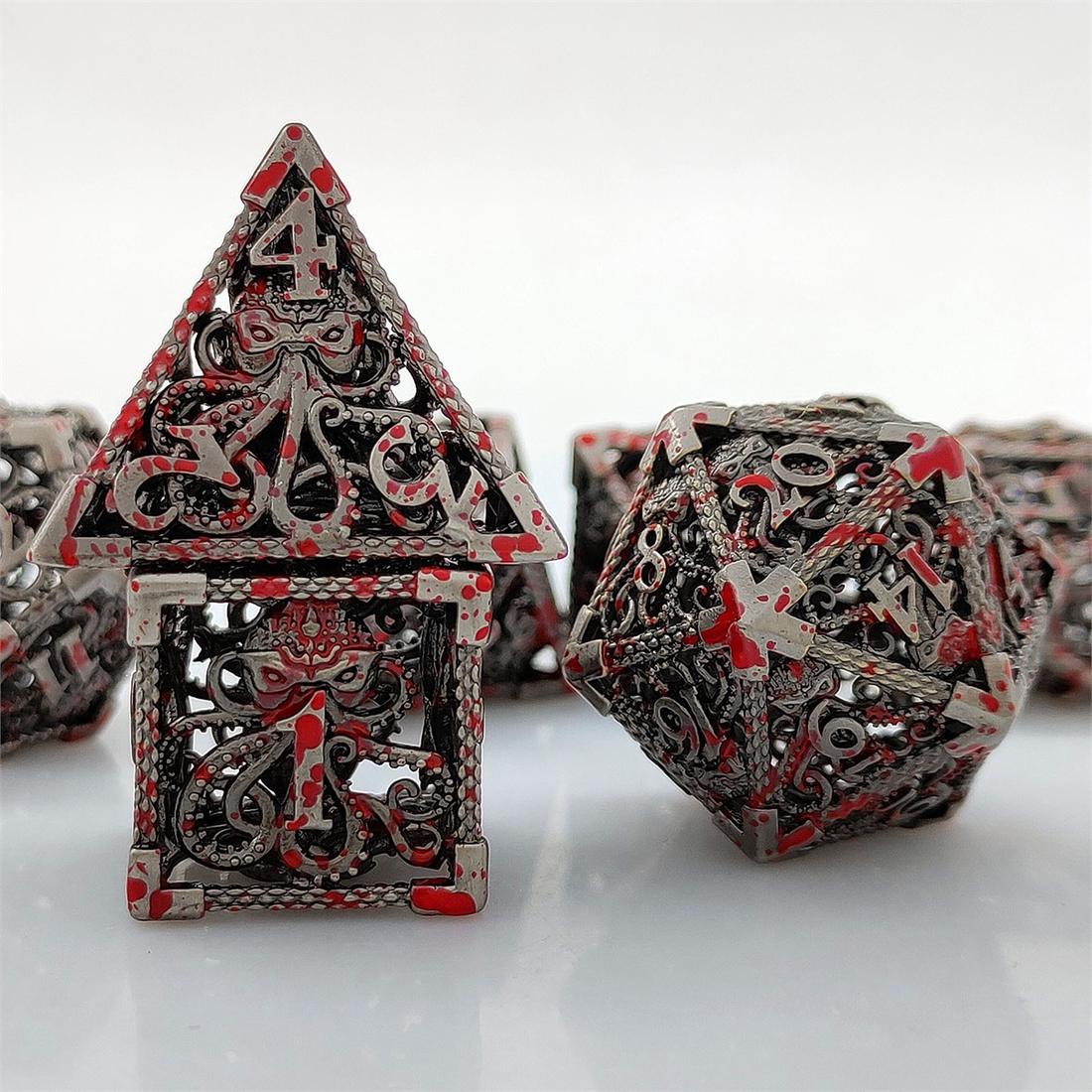 Hollow Kraken Filigree Metal Dice Set detail 3