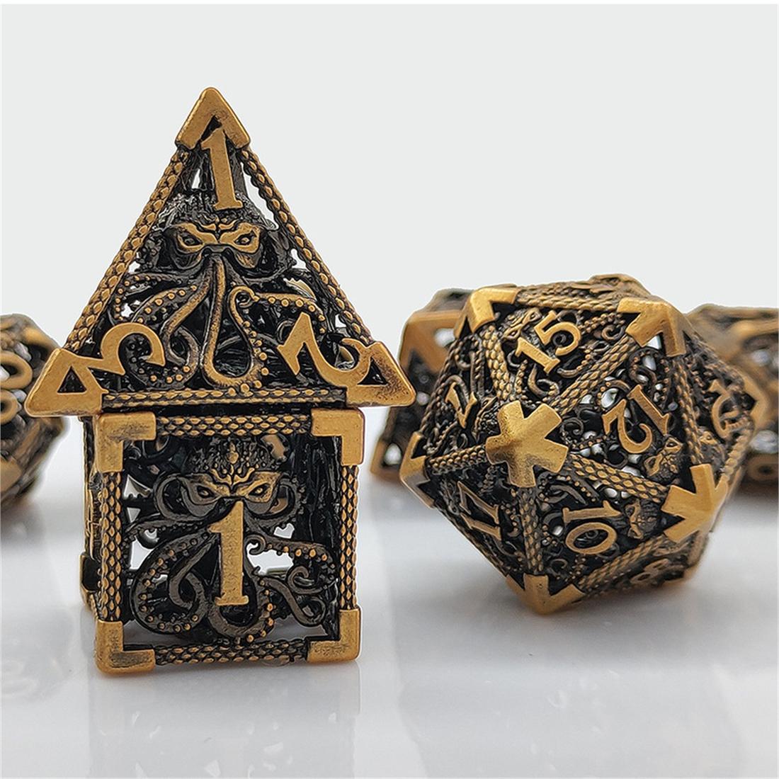 Hollow Kraken Filigree Metal Dice Set detail 4