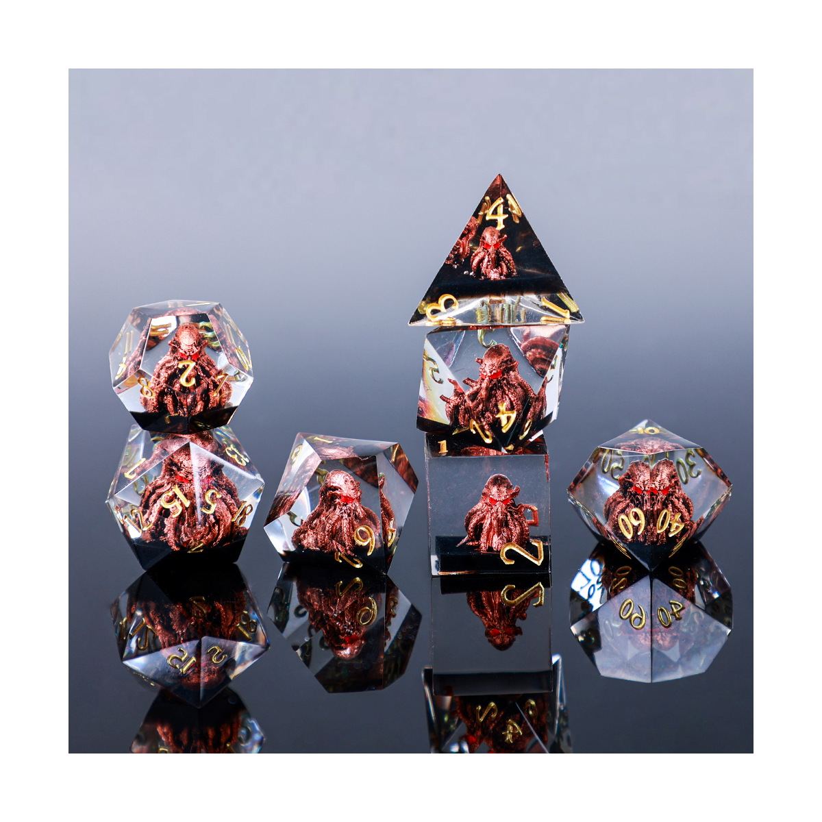 Arachnid Inclusion Sharp-Edge Resin Dice Set detail 4