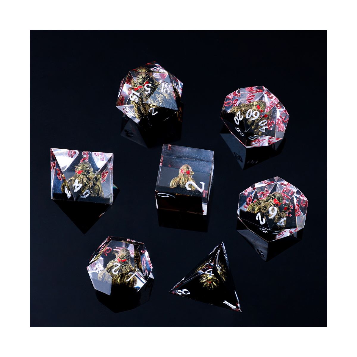 Arachnid Inclusion Sharp-Edge Resin Dice Set detail 6