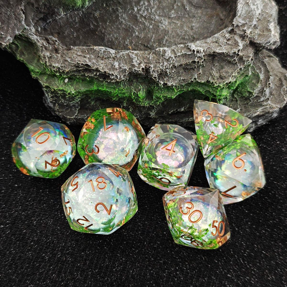 Botanical Vine Clear Resin Dice Set detail 2