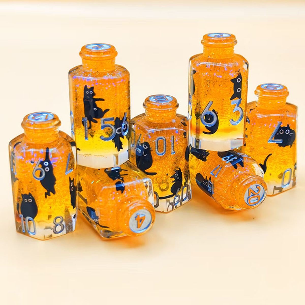 Familiar Spirit Potion Bottle Resin Dice Set